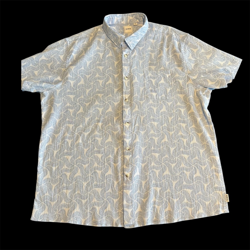 Rowm Blue And White Patterned Button-Up Shirt - image 1